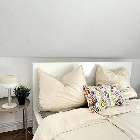 Perfect 2-bedroom New Apartamento Oldenburg